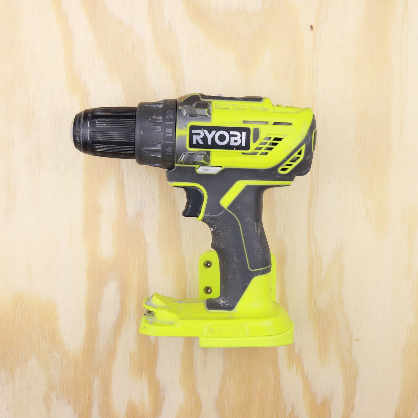 Verktygshållare för RYOBI ONE+ elverktyg